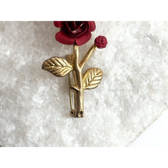 Blooming Red Rosebud Vintage Floral Costume Jewelry Brooch | Lapel Pin - Picture 3 of 10
